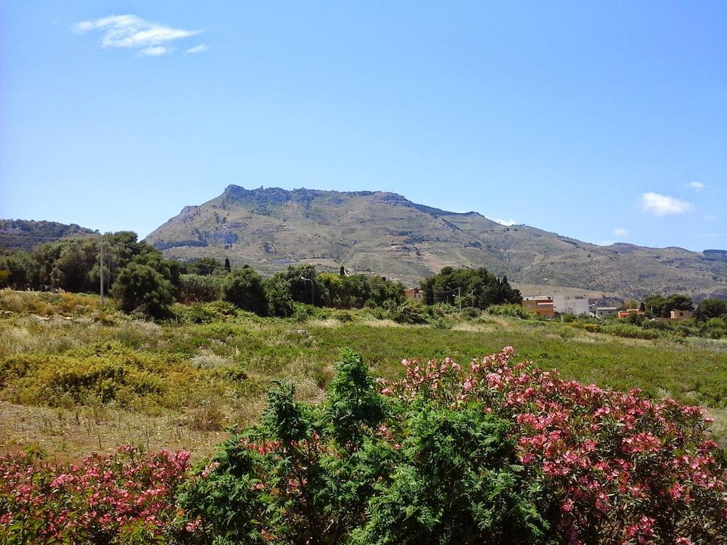 Nonnasara Bed And Breakfast Valderice Quarto foto